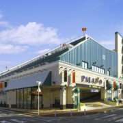 パラッツォ馬橋駅前店
